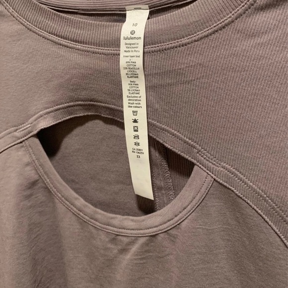 NEW LULULEMON LONG SLEEVE CROP workout top - Picture 7 of 7